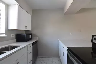 5317 Curry Ford Road #L106, Orlando, FL 32812 - Photo 6