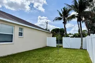 6614 64th, Bradenton, FL 34203 - Photo 4