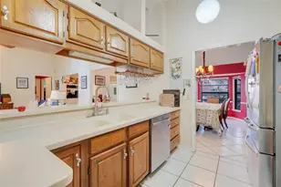 6219 Merridith Erin Ln, Orlando, FL 32819 - Photo 10