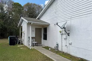 918 Loquat Tree Rd, Orlando, FL 32811 - Photo 1