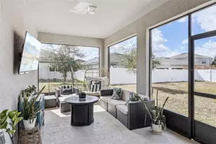 303 Buchannan Dr, Davenport, FL 33837 - Photo 16