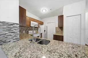 6141 Metrowest Blvd, Orlando, FL 32835 - Photo 4