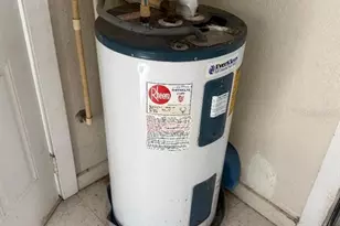 7700 Bates Rd, Orlando, FL 32807 - Photo 8