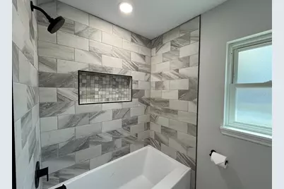 1507 N Lake View Avenue, Leesburg, FL 34748 - Photo 18