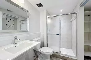 470 W Par St, Orlando, FL 32804 - Photo 36