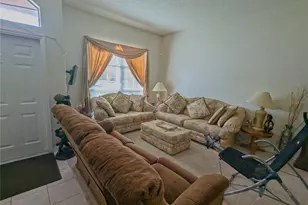 12702 Enclave Dr, Orlando, FL 32837 - Photo 4