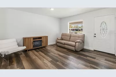 6207 Sanson Drive, Apopka, FL 32712 - Photo 4