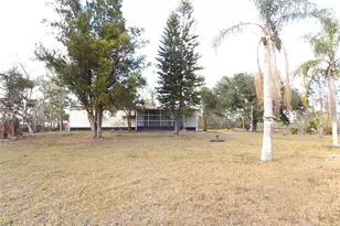 9085 Jupiter Dr, Saint Cloud, FL 34773 - Photo 6