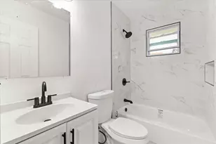 1759 43rd St S, Saint Petersburg, FL 33711 - Photo 12