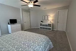 9475 Oakleaf Hammock Pl, Seffner, FL 33584 - Photo 10