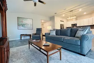 9475 Oakleaf Hammock Pl, Seffner, FL 33584 - Photo 6