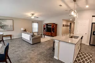 9475 Oakleaf Hammock Pl, Seffner, FL 33584 - Photo 6