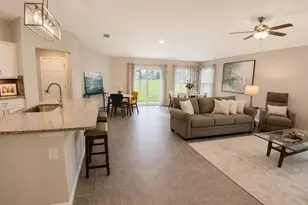 9475 Oakleaf Hammock Pl, Seffner, FL 33584 - Photo 8