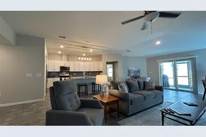 9475 Oakleaf Hammock Place, Seffner, FL 33584 - Photo 8