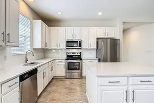 1813 Castleton Dr, Saint Cloud, FL 34771 - Photo 6