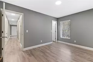 600 W Clarke St, Wildwood, FL 34785 - Photo 10