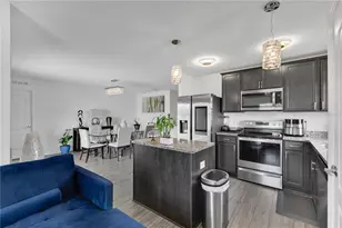 205 Cimarron Dr, Kissimmee, FL 34759 - Photo 6