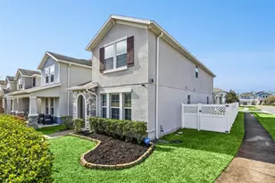 10043 Sequel Aly, Winter Garden, FL 34787 - Photo 2