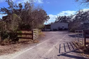 900 Racoon Trail, Frostproof, FL 33843 - Photo 1