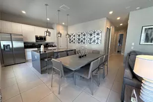 7740 Sandy Ridge Dr, Reunion, FL 34747 - Photo 4