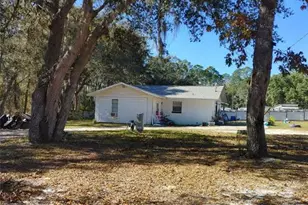 1838 NE 145th Avenue Rd, Silver Springs, FL 34488 - Photo 1