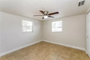 7625 Ilex Dr, Port Richey, FL 34668 - Photo 10