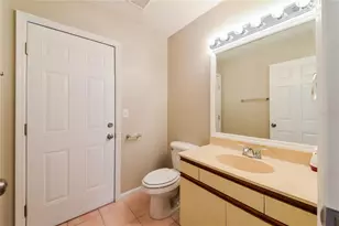 5751 Forester Lake Dr, Sarasota, FL 34243 - Photo 14