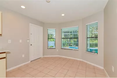 5751 Forester Lake Drive, Sarasota, FL 34243 - Photo 4