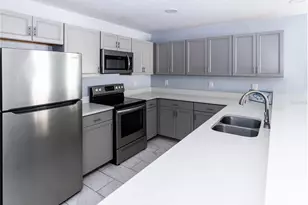 133 W Park Ave, Lake Wales, FL 33853 - Photo 4