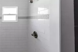 133 W Park Ave, Lake Wales, FL 33853 - Photo 12