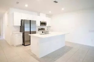 612 Broadoak Dr, Dundee, FL 33838 - Photo 4