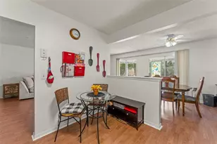 5300 Dover Village Ln, Orlando, FL 32812 - Photo 12