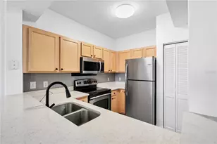 12855 Madison Pointe Cir, Orlando, FL 32821 - Photo 8