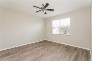 15472 Long Cypress Dr, Ruskin, FL 33573 - Photo 8