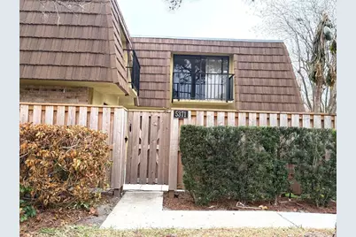 5371 Bamboo Court #401, Orlando, FL 32811 - Photo 2