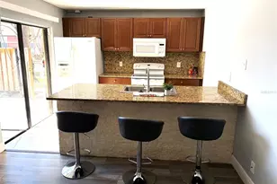 5371 Bamboo Ct, Orlando, FL 32811 - Photo 4