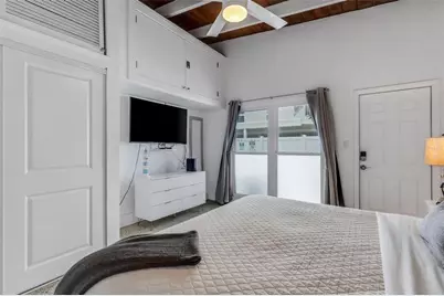 1129 Seaside Drive #7, Sarasota, FL 34242 - Photo 24