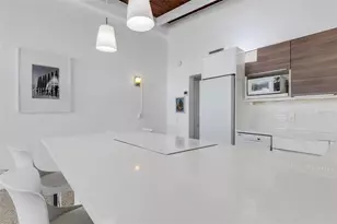 1129 Seaside Dr, Sarasota, FL 34242 - Photo 4