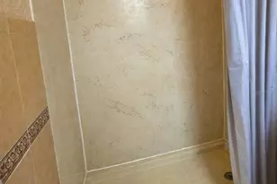 1561 NW 77th Way, Pembroke Pines, FL 33024 - Photo 18