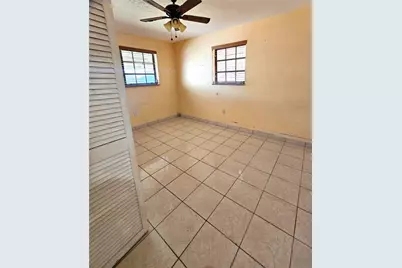 1561 NW 77th Way, Pembroke Pines, FL 33024 - Photo 24