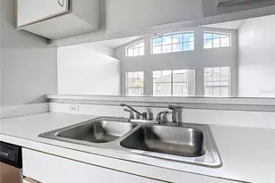 40 Coventry Ct, Kissimmee, FL 34758 - Photo 8