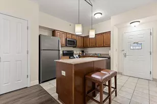 12539 Floridays Resort Dr, Orlando, FL 32821 - Photo 14