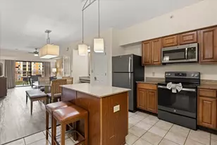 12539 Floridays Resort Dr, Orlando, FL 32821 - Photo 2