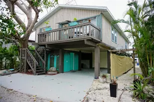 2504 Avenue B, Bradenton Beach, FL 34217 - Photo 2
