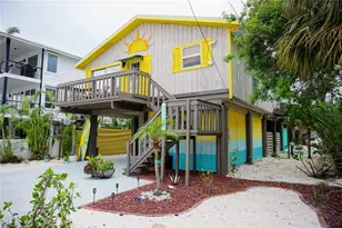 2504 Avenue B, Bradenton Beach, FL 34217 - Photo 1