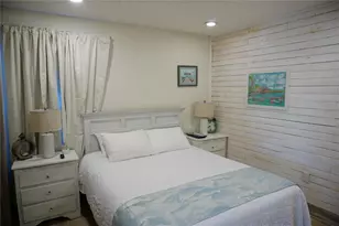 2504 Avenue B, Bradenton Beach, FL 34217 - Photo 34