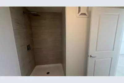 5587 Millenia Boulevard #213, Orlando, FL 32839 - Photo 18