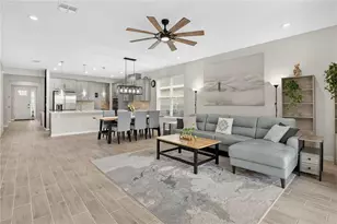 2915 Crest Wave Dr, Clermont, FL 34711 - Photo 4