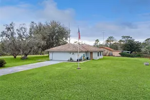 4250 Valencia Dr, Indian Lake Estates, FL 33855 - Photo 4