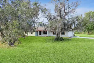 4250 Valencia Dr, Indian Lake Estates, FL 33855 - Photo 2